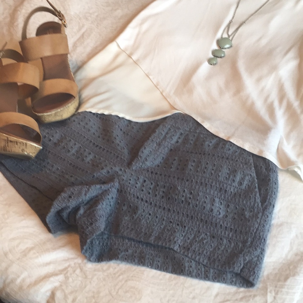 GAP eyelet shorts